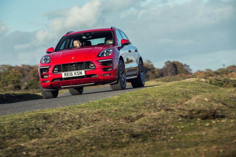  Porsche Macan GTS 2016 года  (UK) (фото 8 из 30)